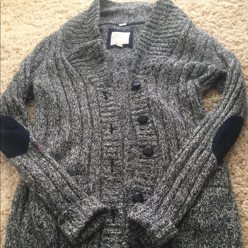 I love H81 Cardigan